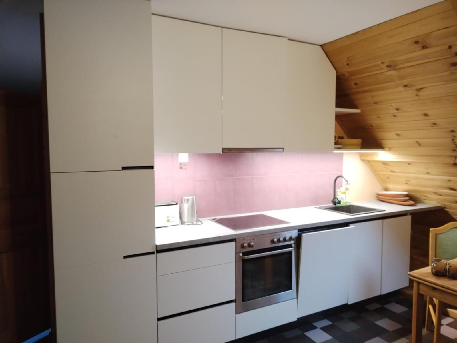 Guest House Pitagi Košrags Zewnętrze zdjęcie